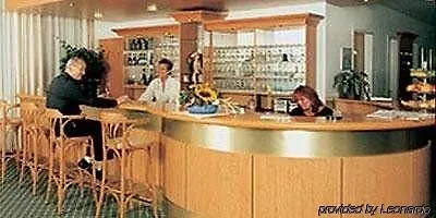Otel 