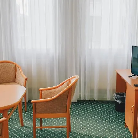 Otel 